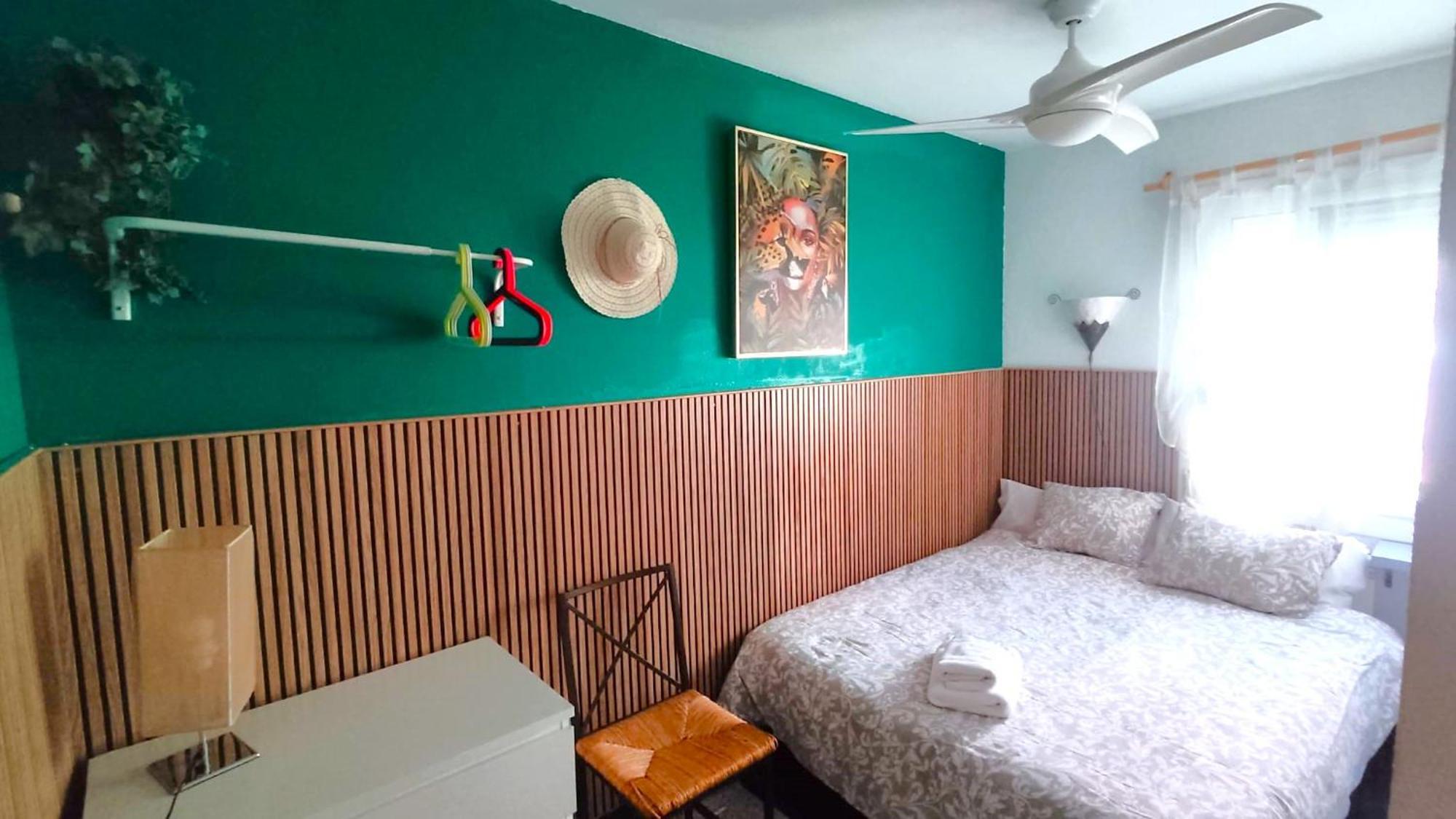 Bianca Seaview & Beach Apartment Montgat Zewnętrze zdjęcie